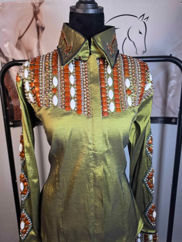 GORGEOUS OLIVE GREEN Western Show Shirt! 🤎✨- XL