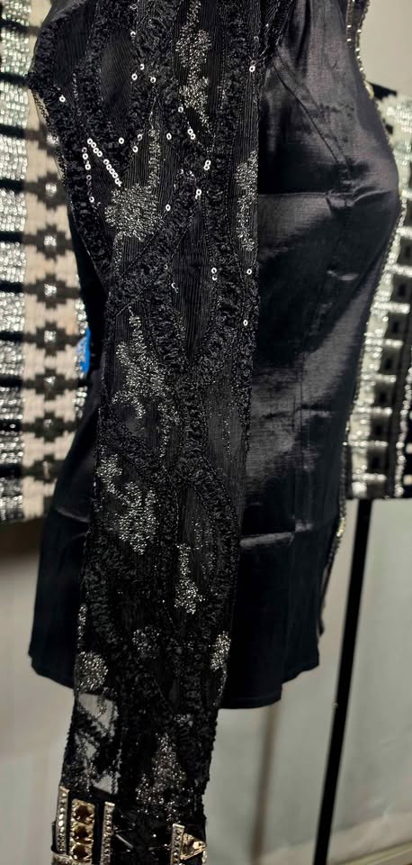 Black, Charcoal & Silver Western Show Set - Small